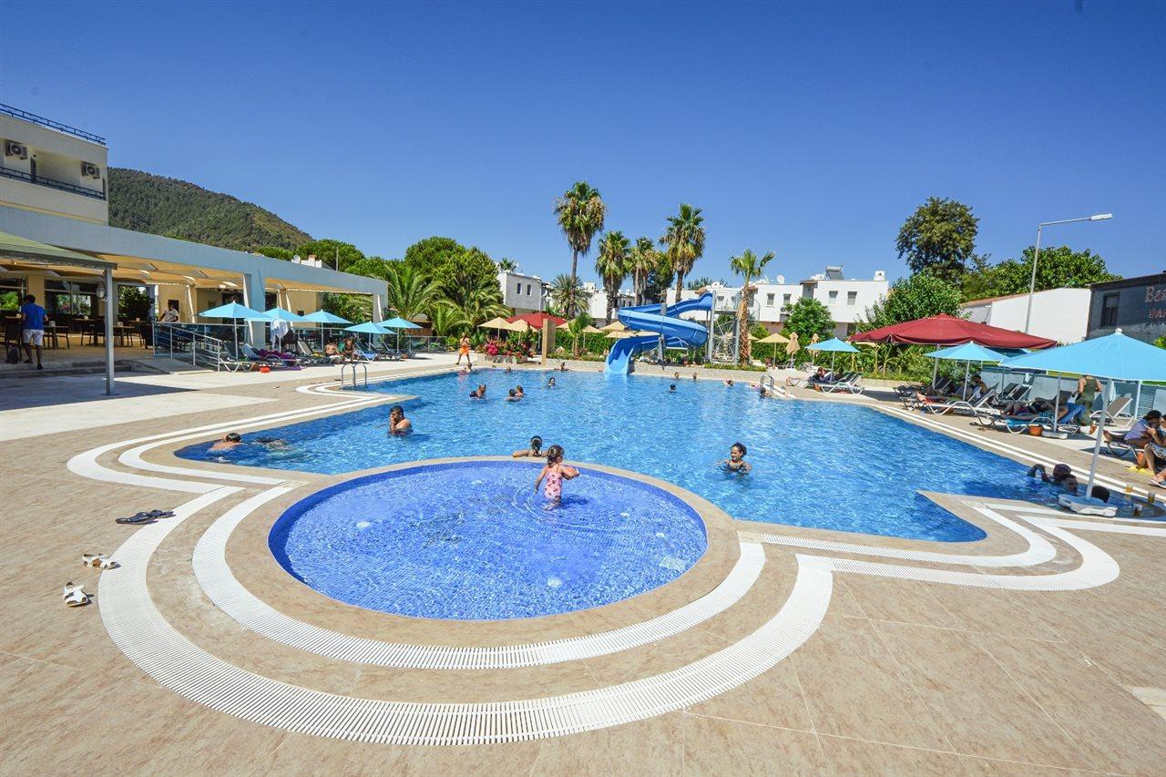 Idas Club Hotel 이츠멜레르 외부 사진